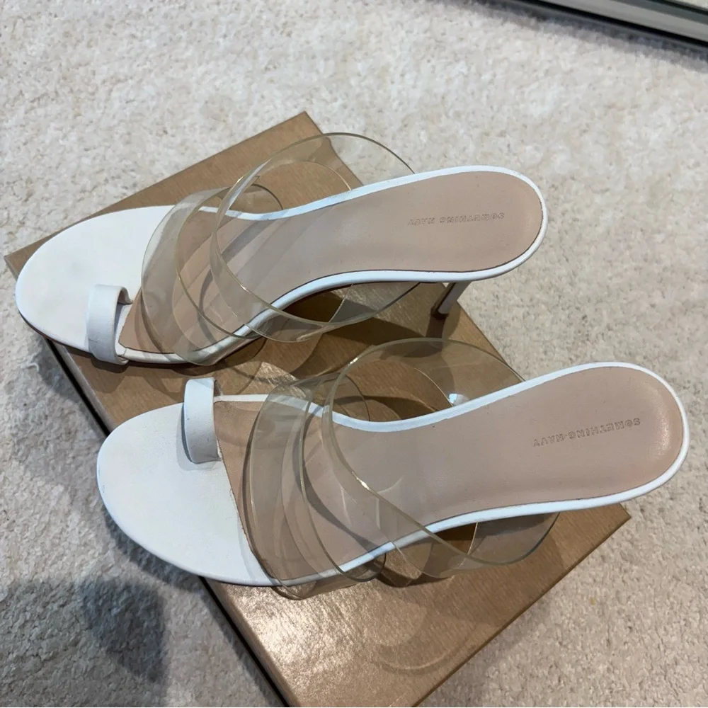 Something Navy Clear Heels - Size 8 - Picture 4 of 9